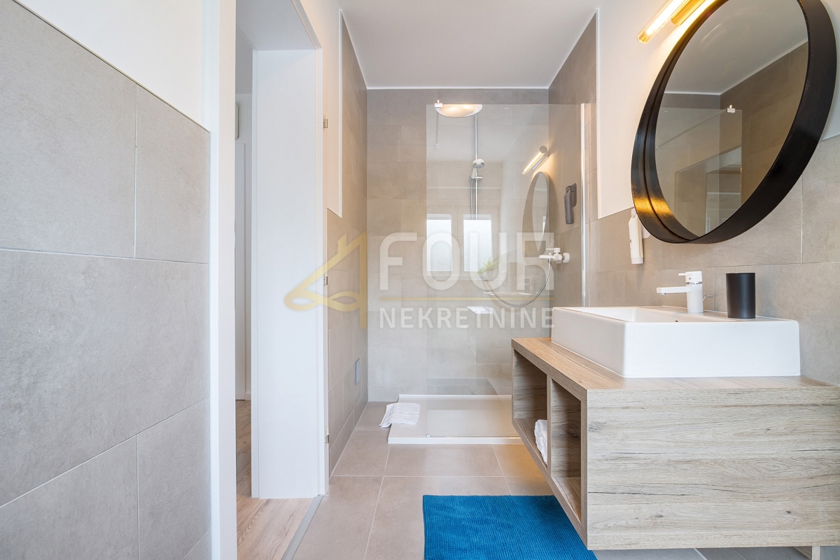 Hiša Opatija - Centar, Opatija, 242m2