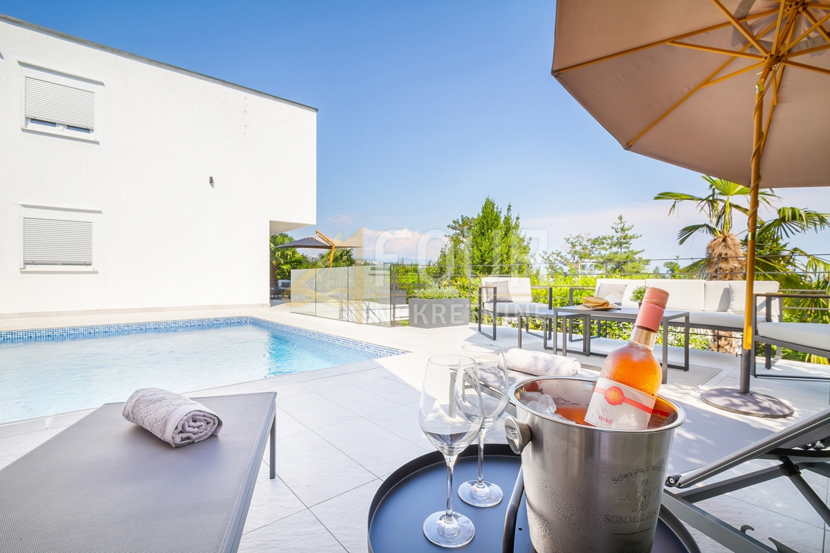 Hiša Opatija - Centar, Opatija, 242m2