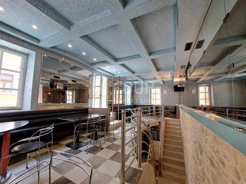 Hiša Novi Vinodolski, 173,71m2