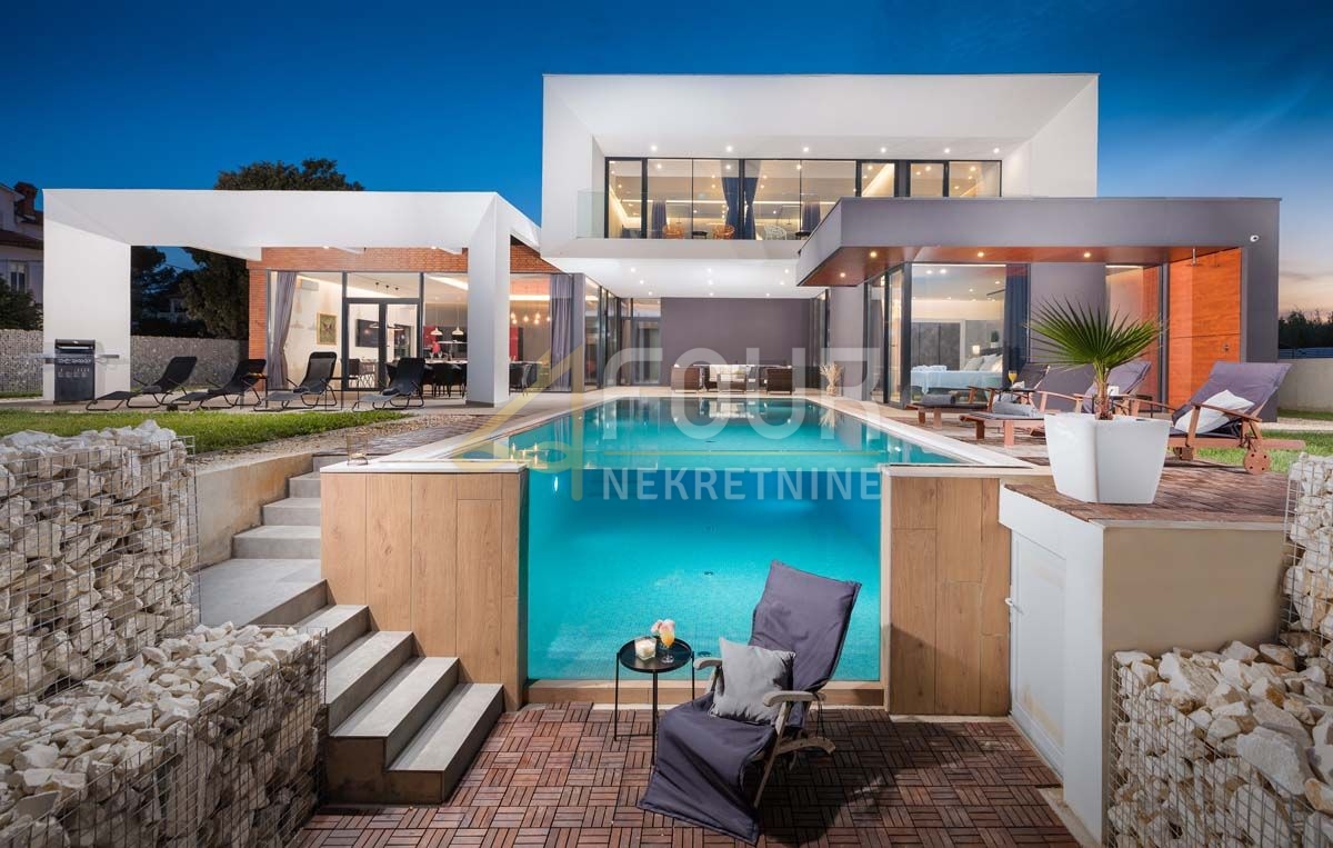 Hiša Ližnjan, 268m2