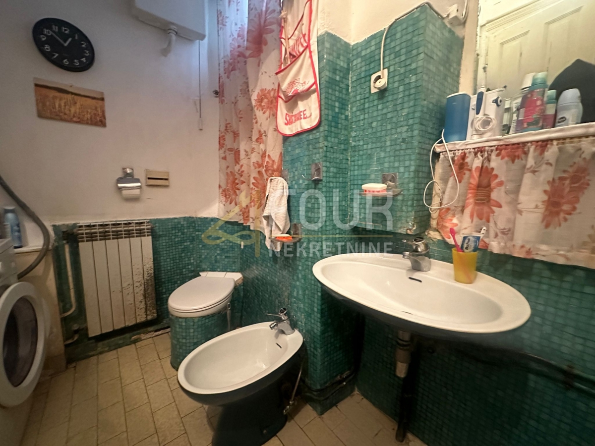 Stanovanje Centar, Pula, 90m2