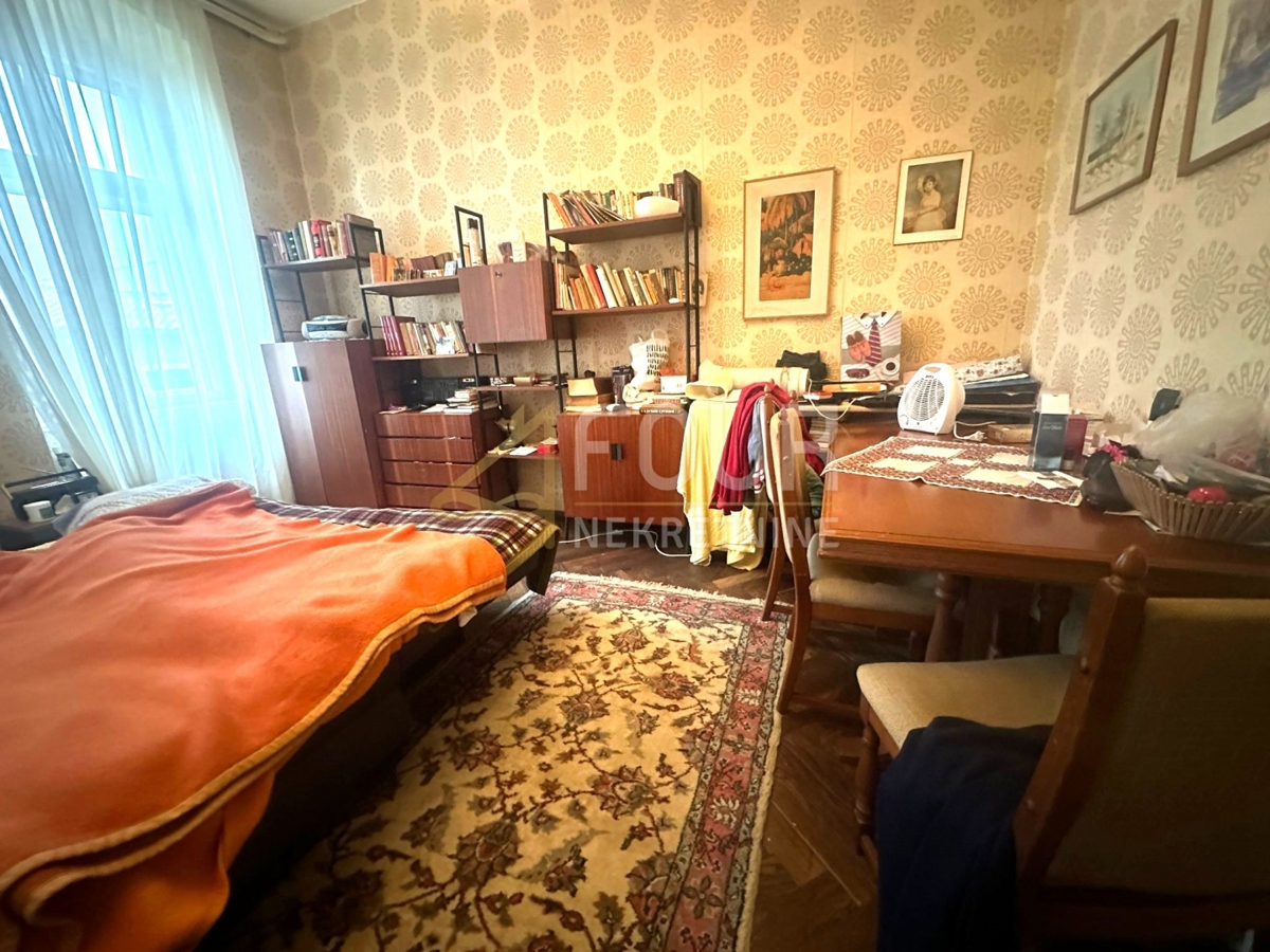 Stanovanje Centar, Pula, 90m2