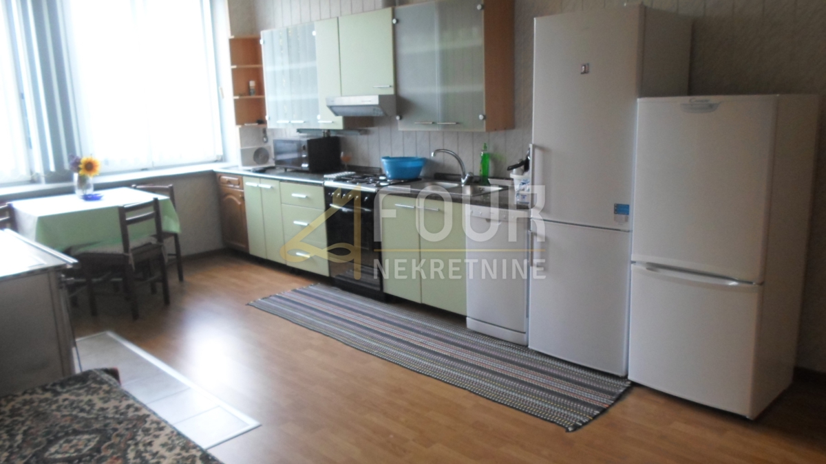 Hiša Sunger, Mrkopalj, 450m2