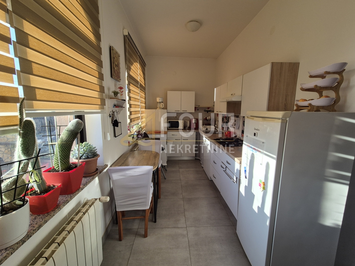 Hiša Cernik, Čavle, 180m2