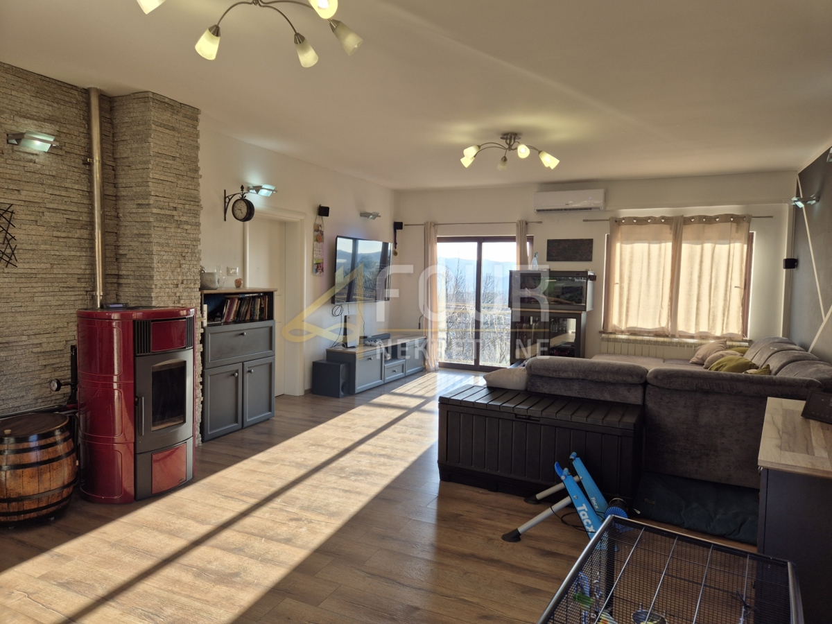 Hiša Cernik, Čavle, 180m2