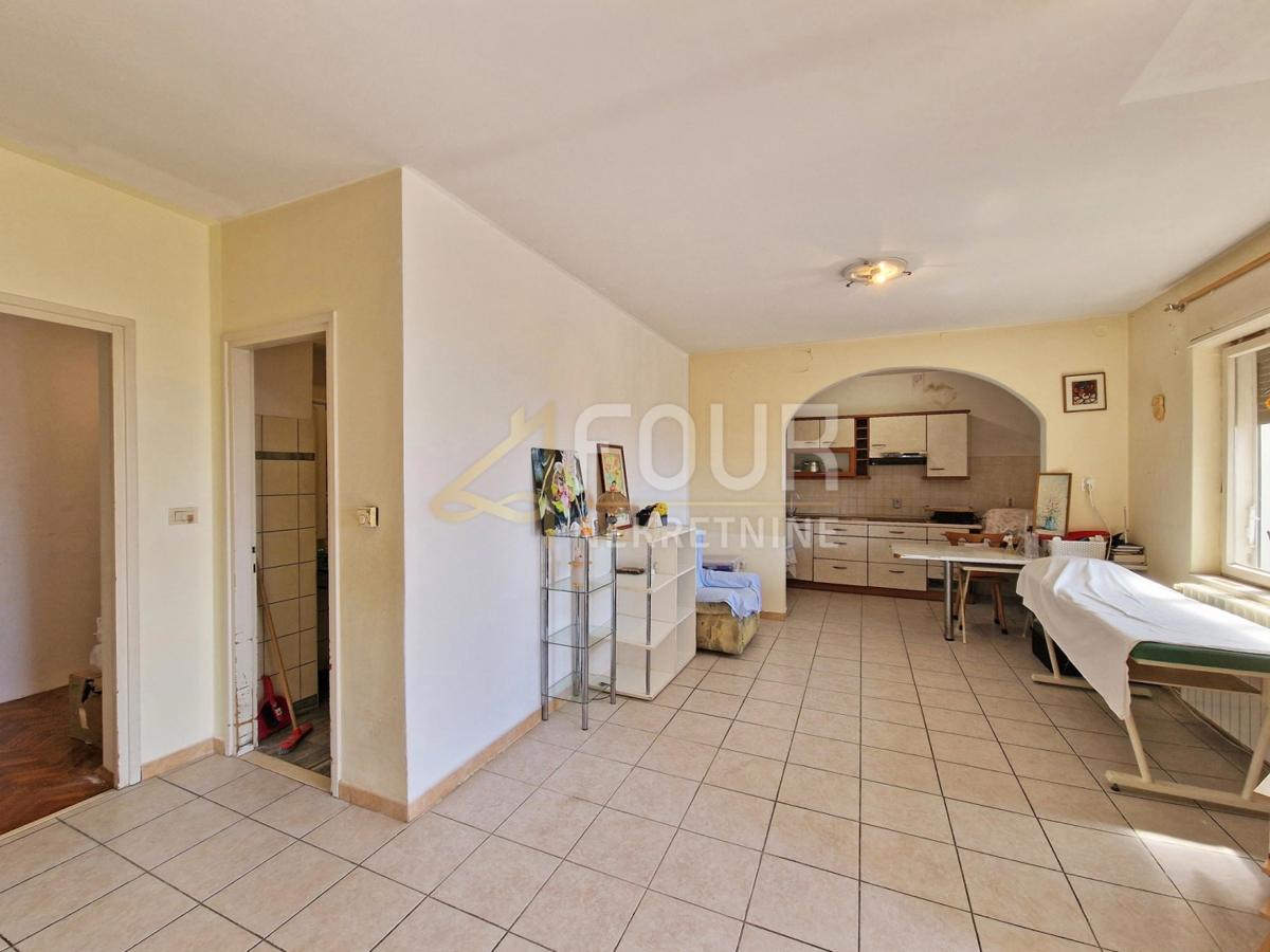 Hiša Matulji, 239,73m2