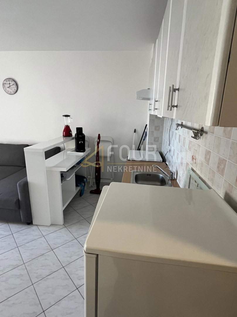 Stanovanje Dramalj, Crikvenica, 33,79m2