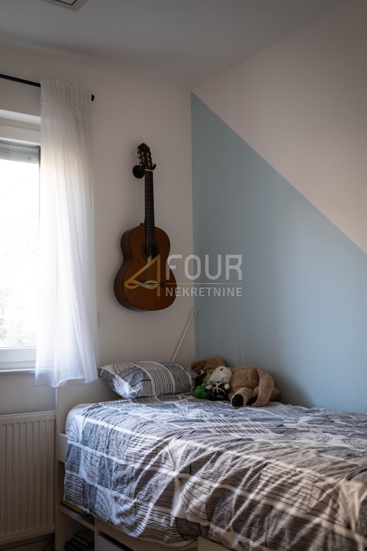 reka, Turniš, 3s+db, 114,75m2, terasa, pogled na morje