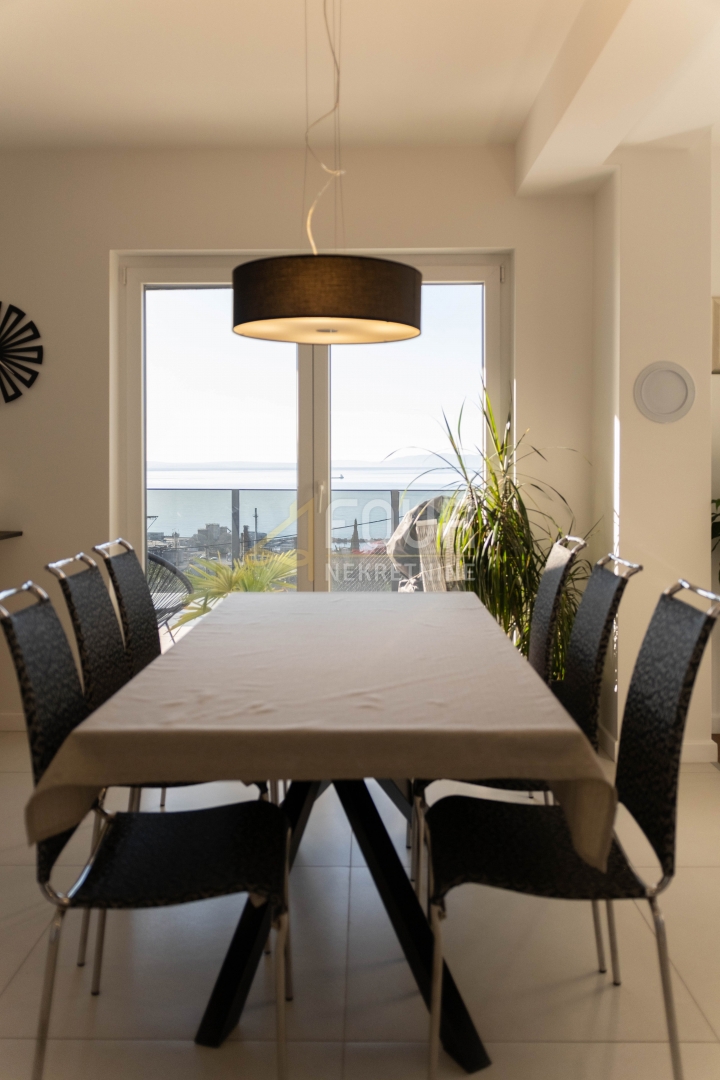 reka, Turniš, 3s+db, 114,75m2, terasa, pogled na morje