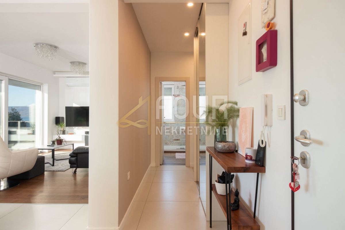 reka, Turniš, 3s+db, 114,75m2, terasa, pogled na morje