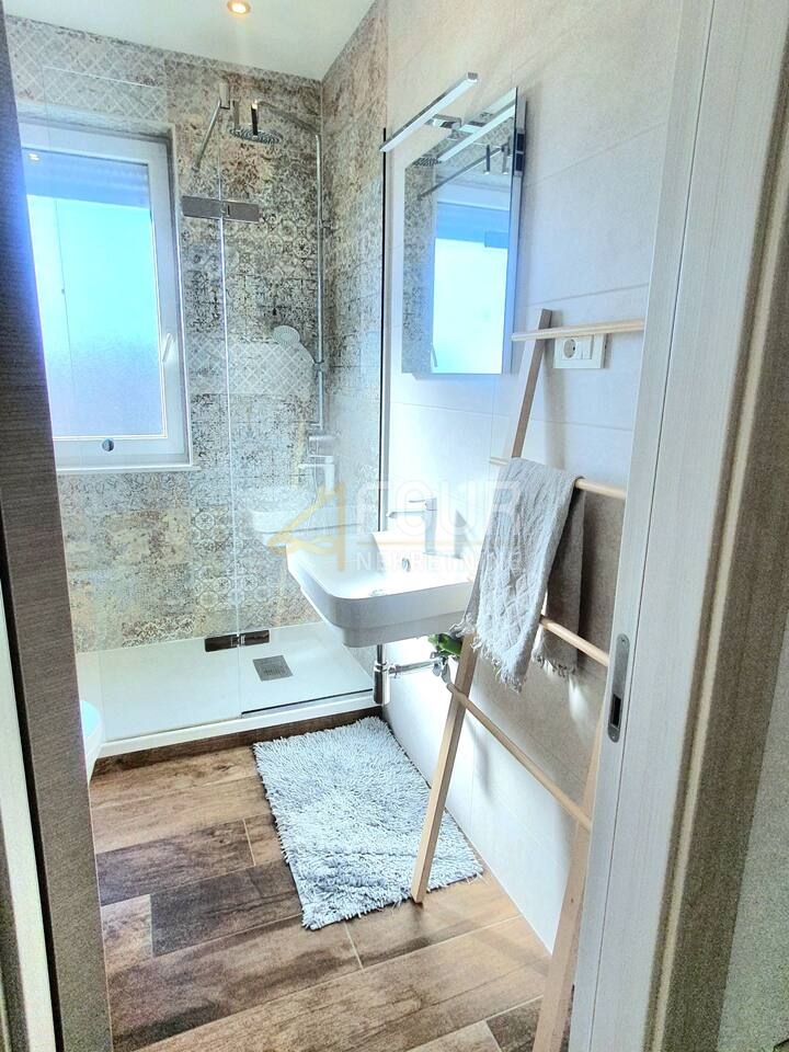 reka, Turniš, 3s+db, 114,75m2, terasa, pogled na morje