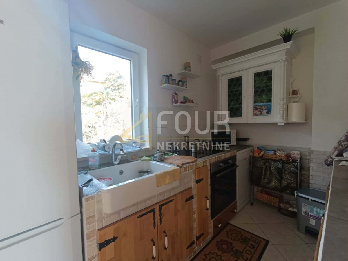 Stanovanje Lovran, 80m2