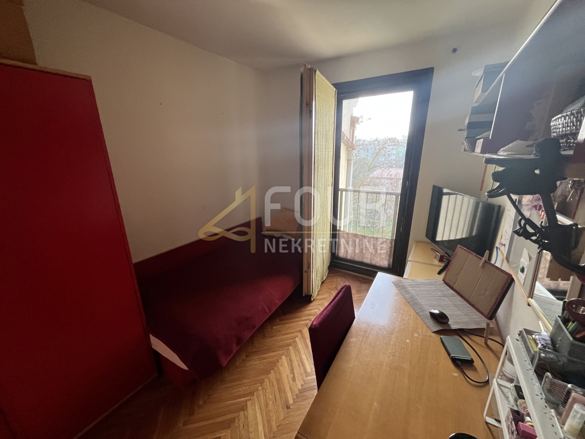 Stanovanje Centar, Pula, 88,32m2