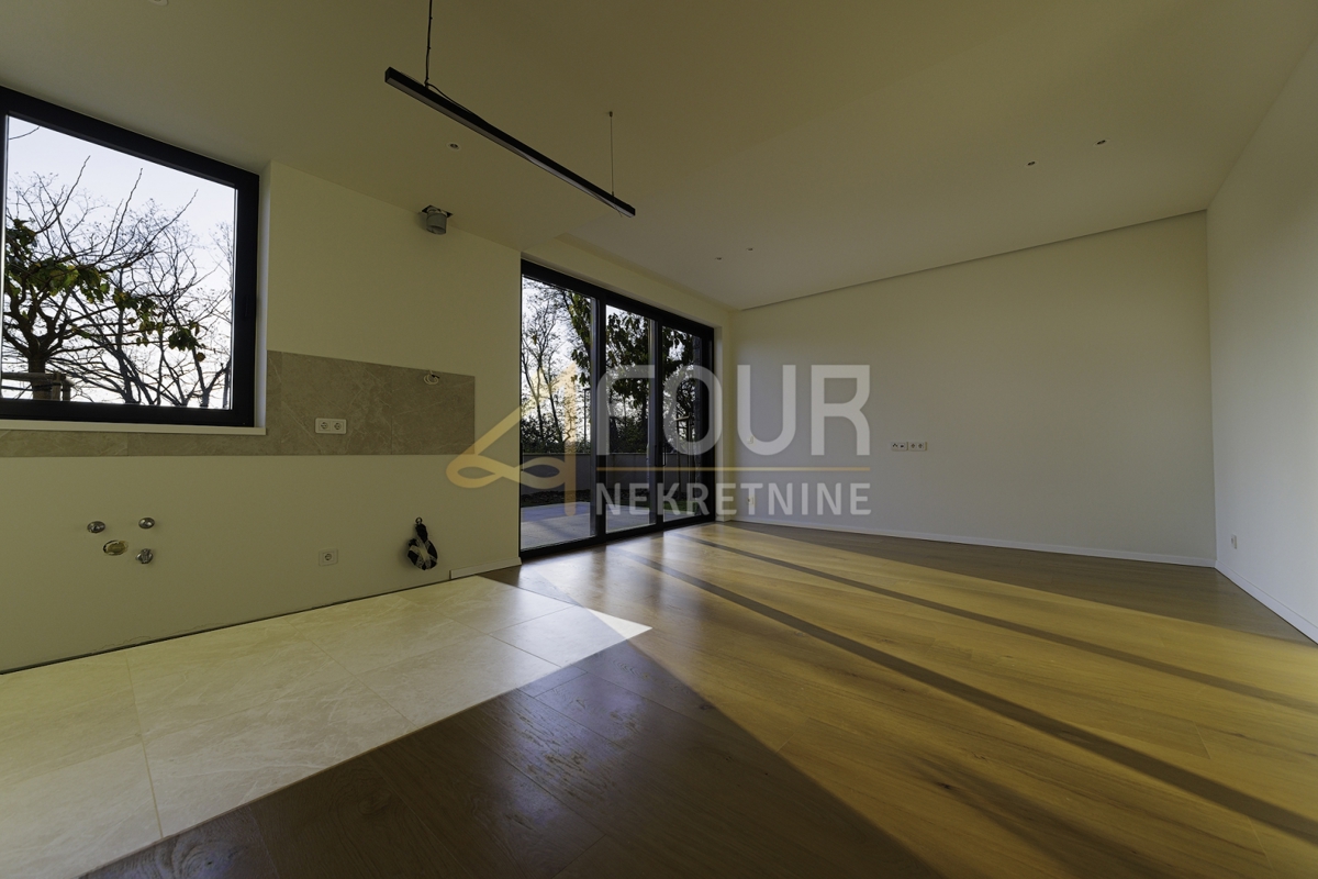 Istra, Umag - okolica, apartma - luksuzni letovišče, 1. vrsta do morja