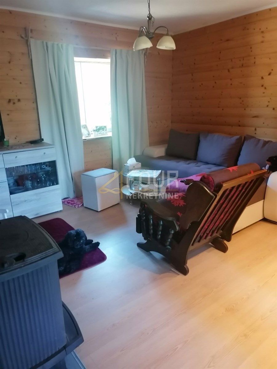 Hiša Kupjak, Ravna Gora, 180m2