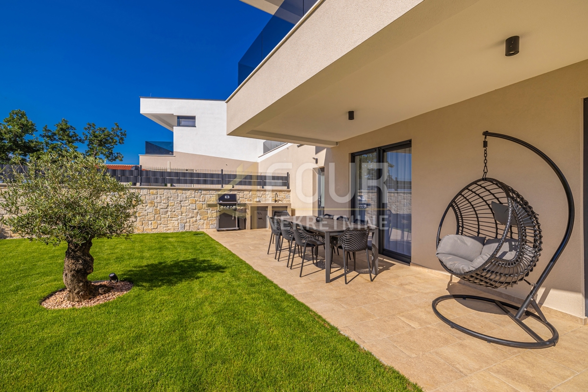 Hiša Omišalj, 191m2