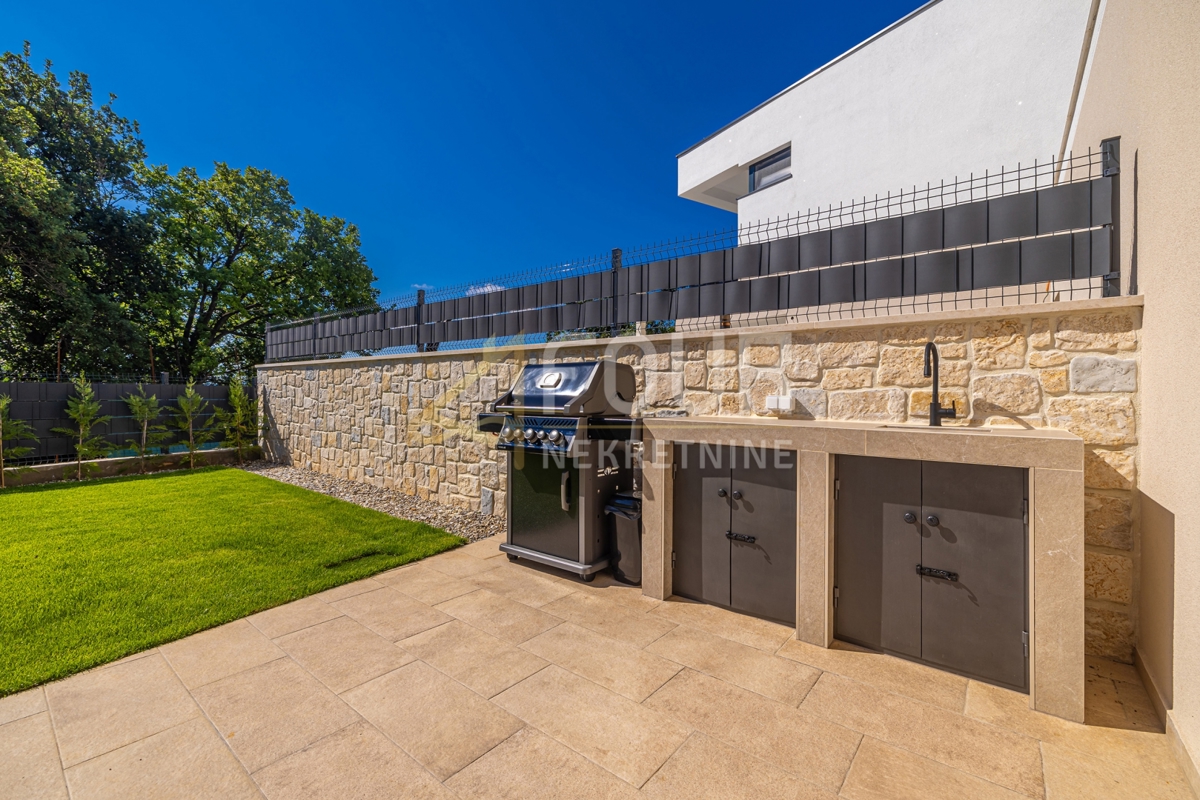 Hiša Omišalj, 191m2