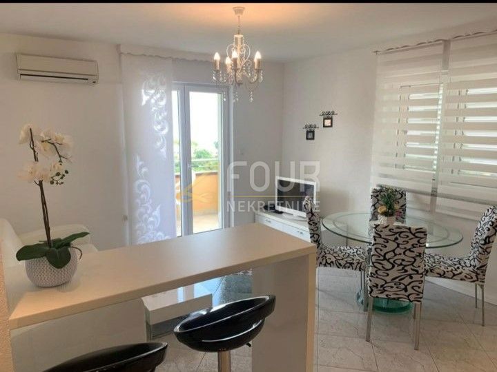 Stanovanje Ika, Opatija - Okolica, 85,33m2