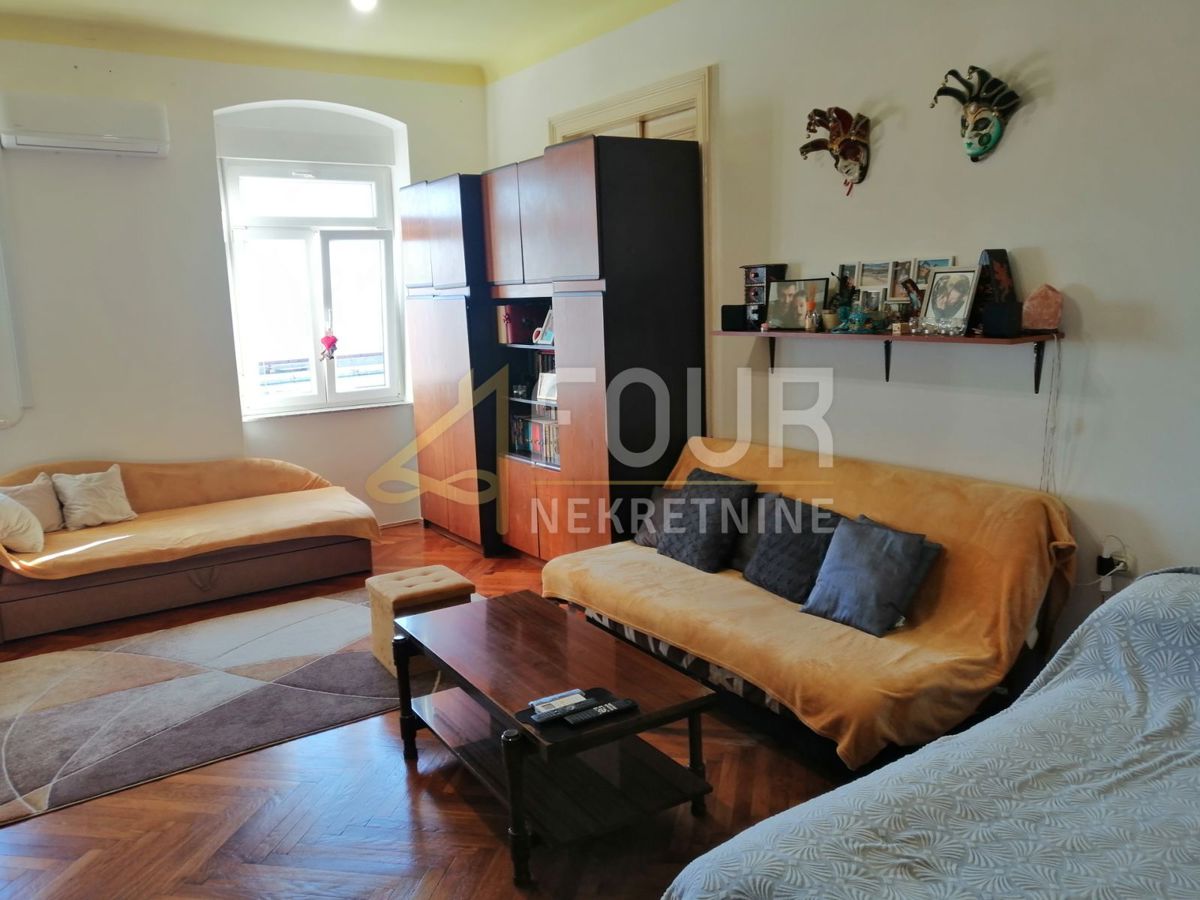 Stanovanje Centar, Rijeka, 129,99m2