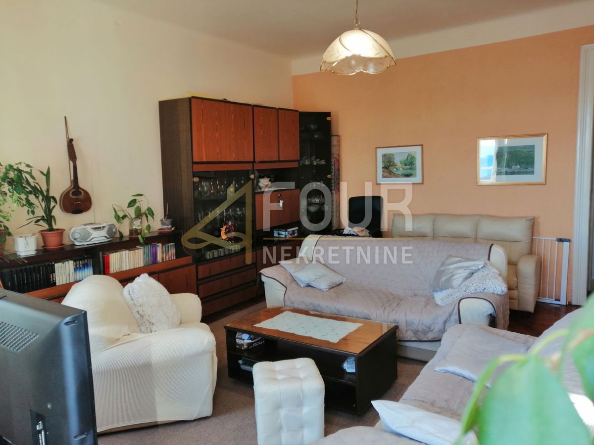 Stanovanje Centar, Rijeka, 129,99m2