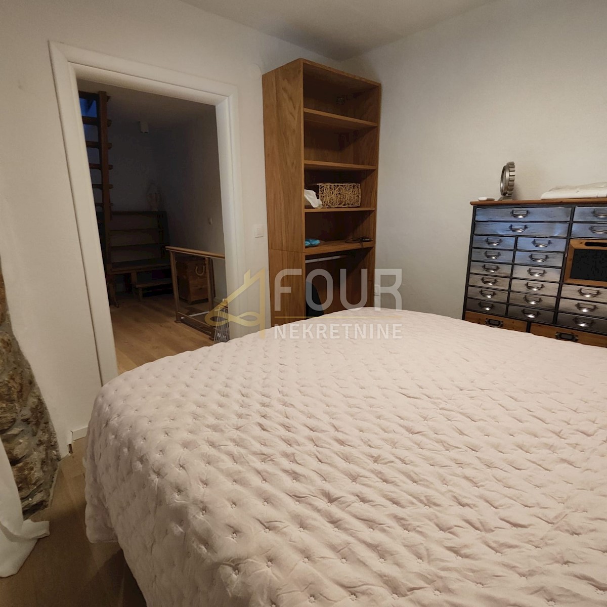 Hiša Omišalj, 54m2