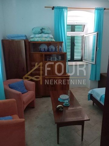 Hiša Mali Lošinj, 200m2