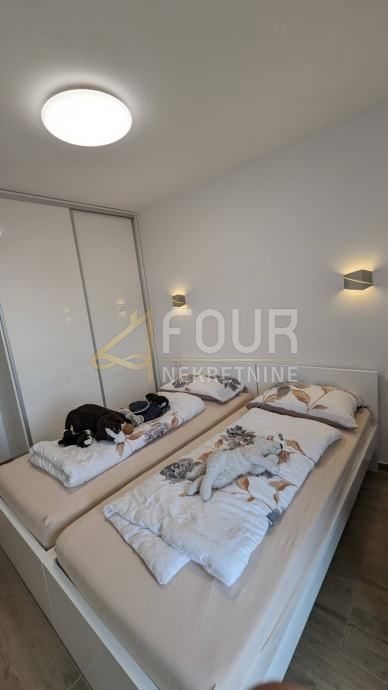 Stanovanje Novigrad, 88,90m2