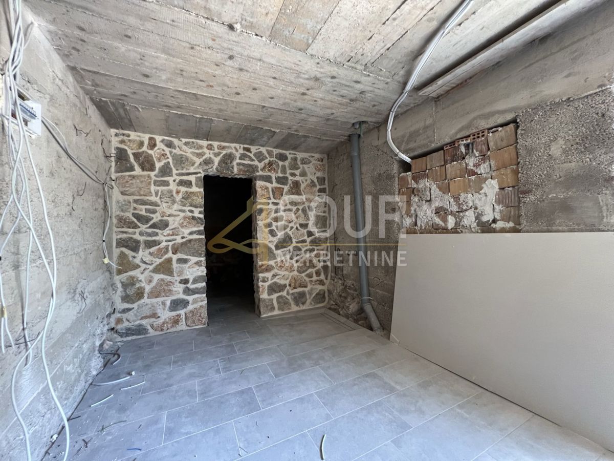 Hiša Poljica, Krk, 340m2