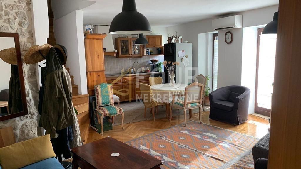Hiša Rovinj, 183m2