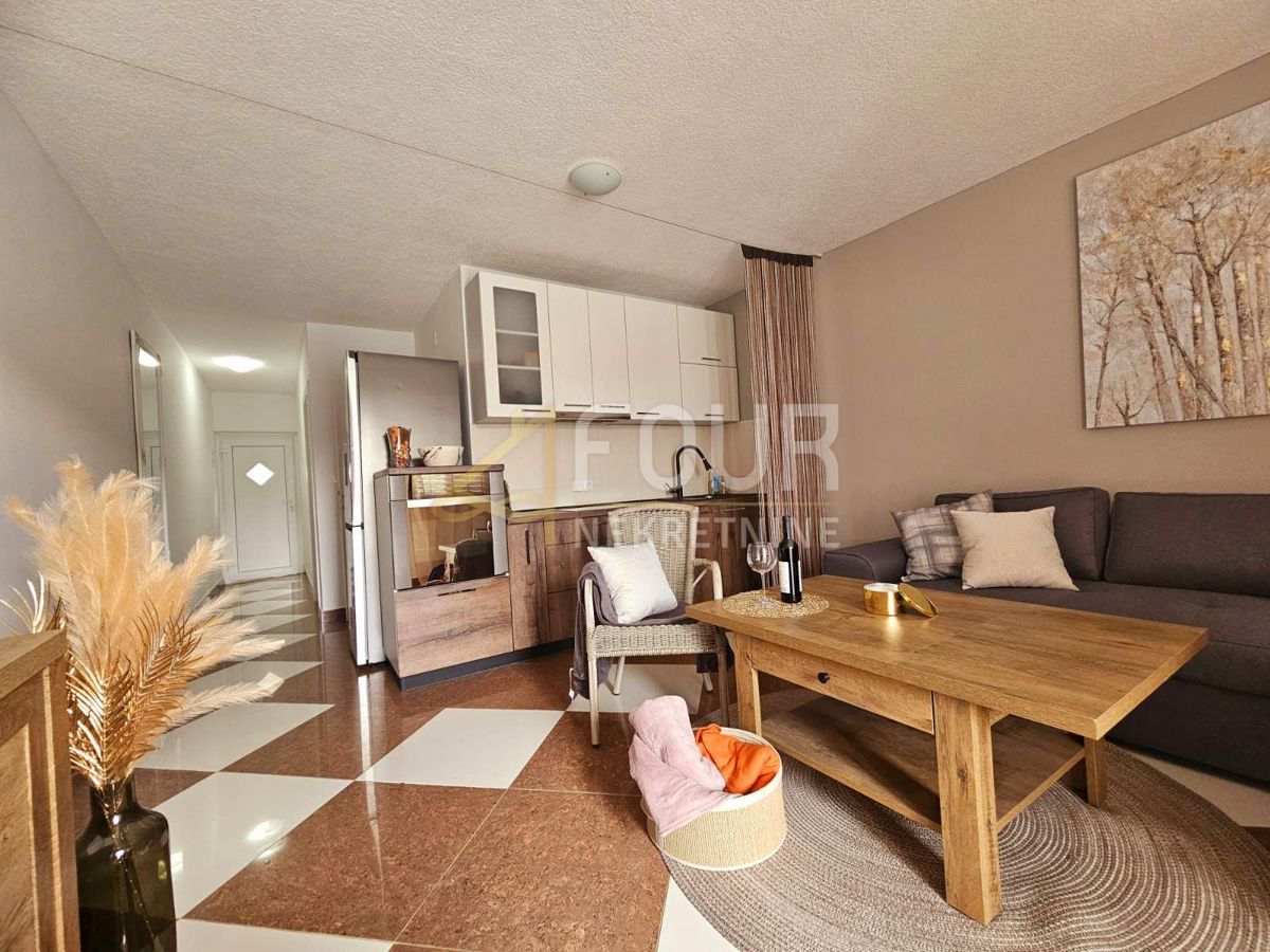 Stanovanje Novigrad, 41,55m2