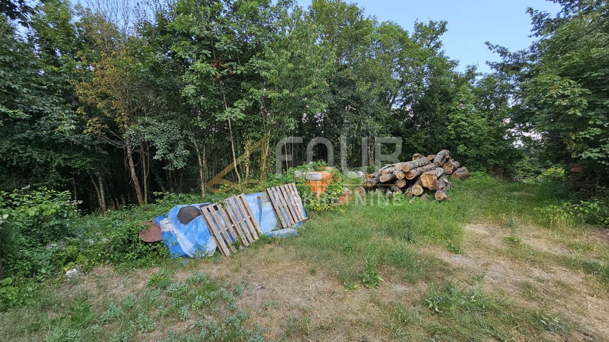 Zemljišče Mali Brgud, Matulji, 1.583m2