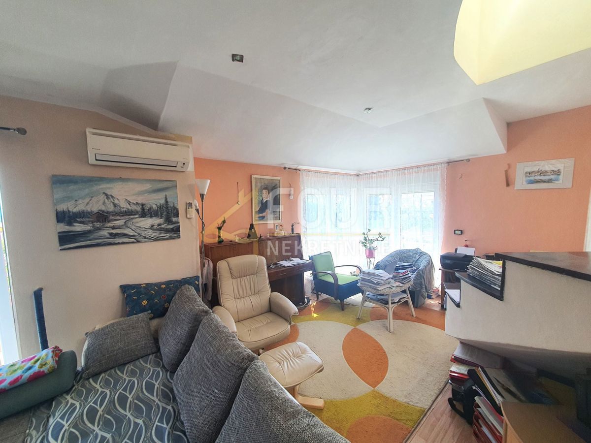 Stanovanje Premantura, Medulin, 85m2