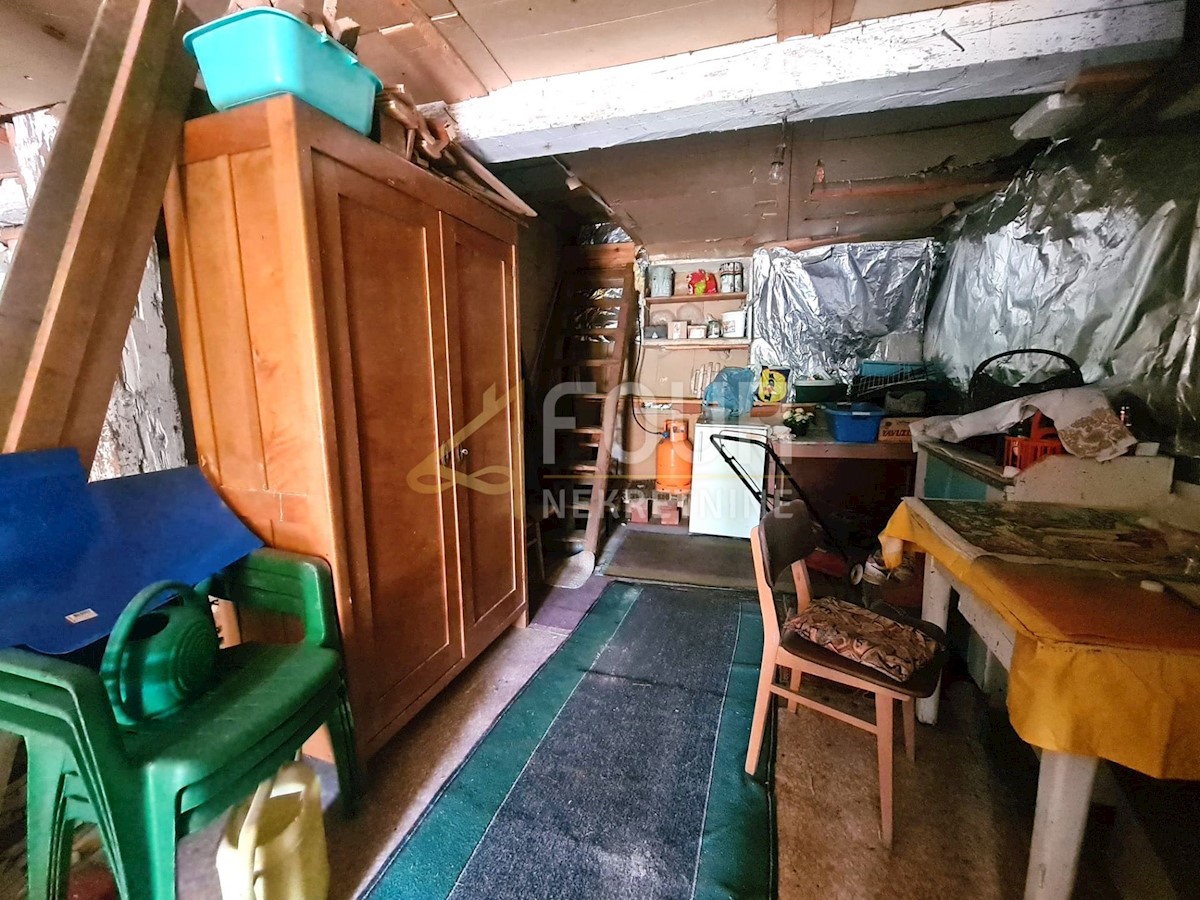 Hiša Lokve, 190m2