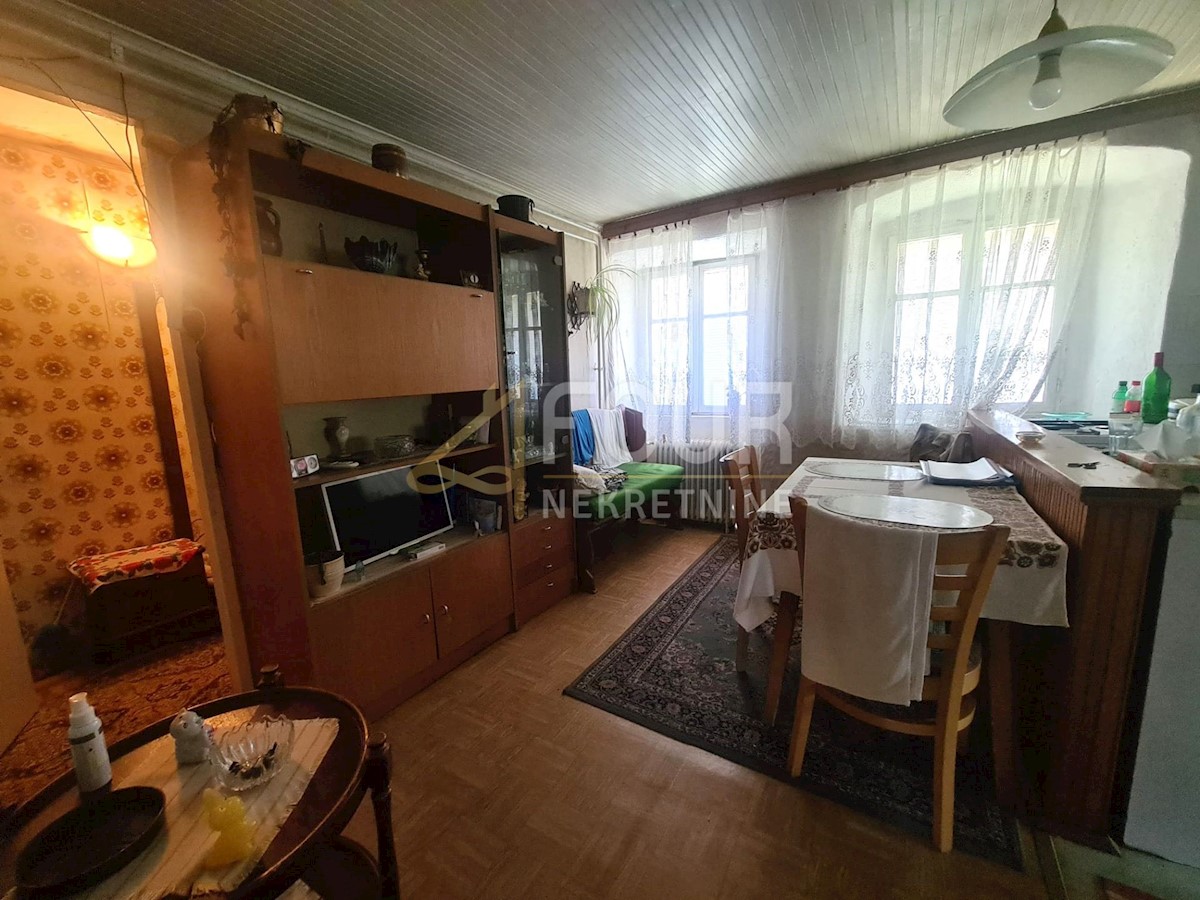 Hiša Lokve, 190m2