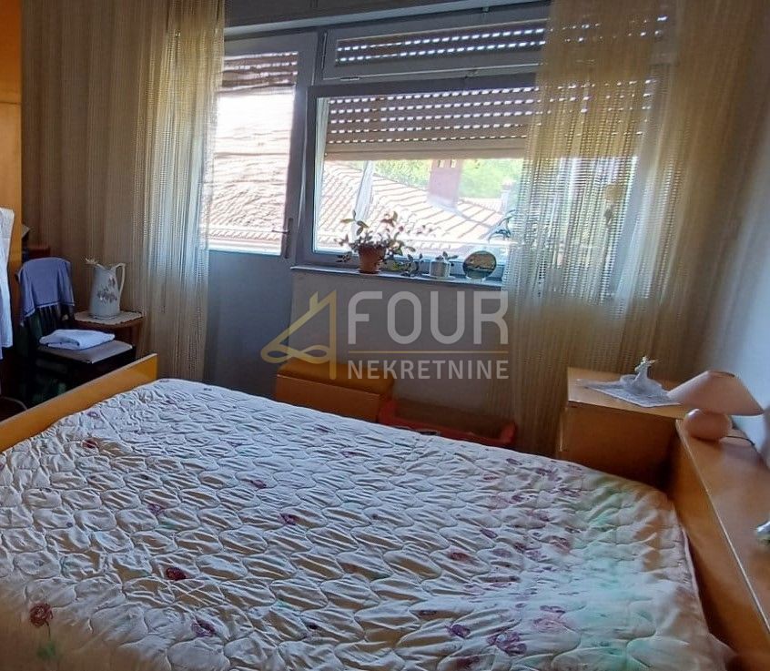 Stanovanje Centar, Pula, 65,69m2