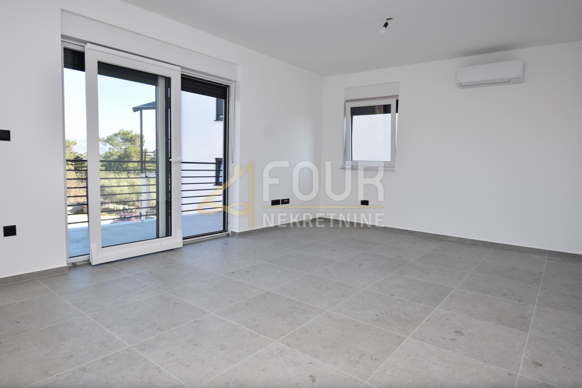 Otok Krk, Čižići, novogradnja, 2s+db, terasaOtok Krk, Čižići, novogradnja, 2s+db, terasa