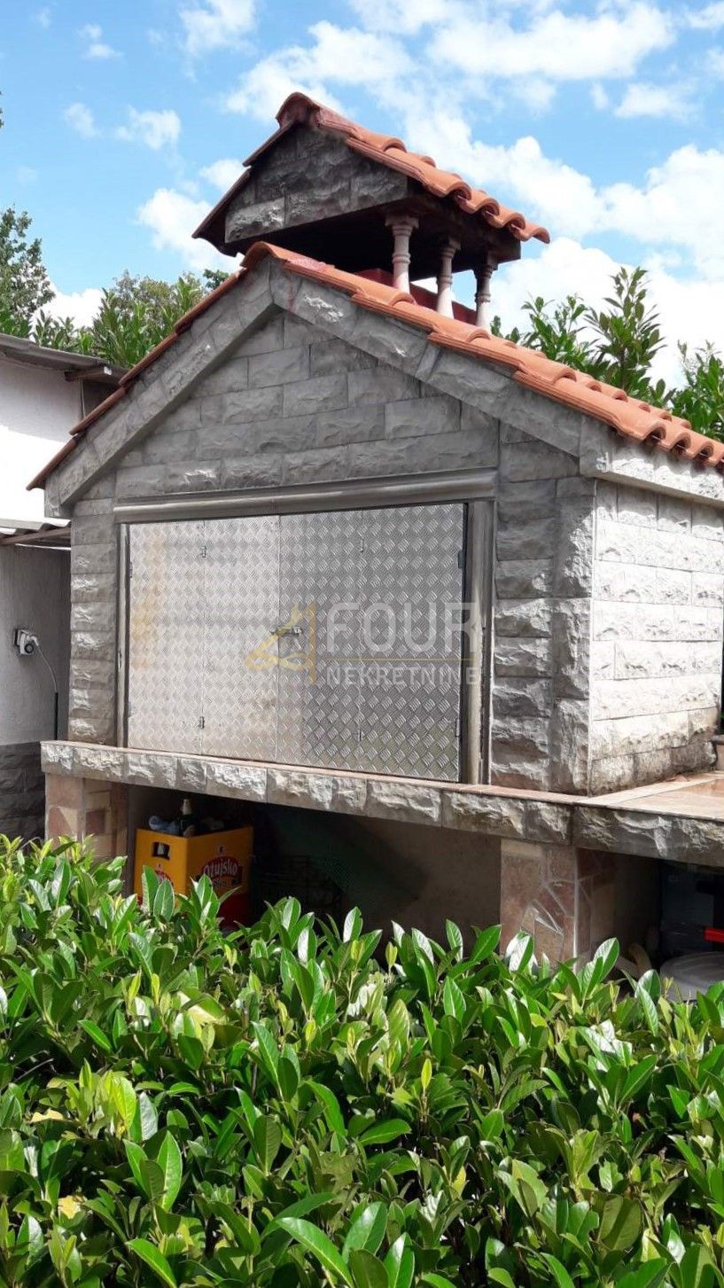 Hiša Pinezići, Krk, 100m2