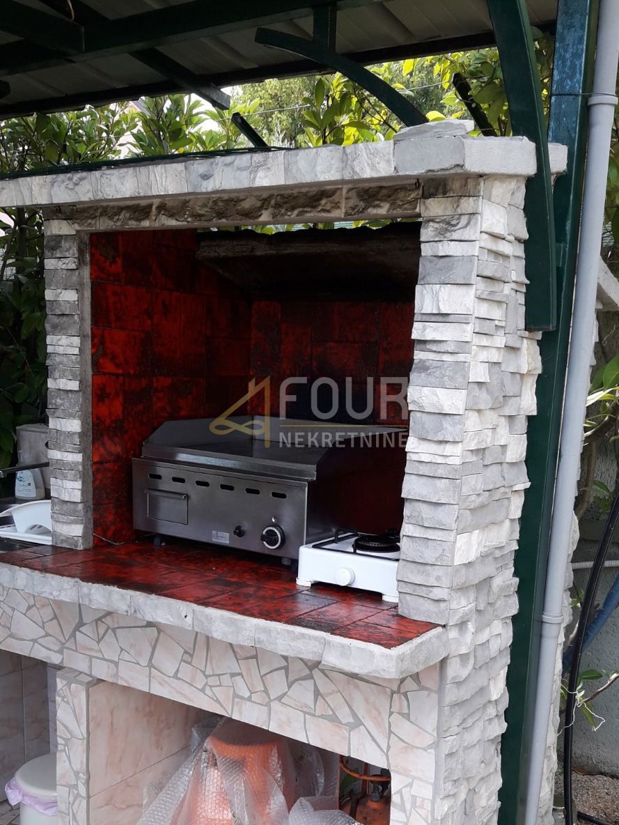 Hiša Pinezići, Krk, 100m2