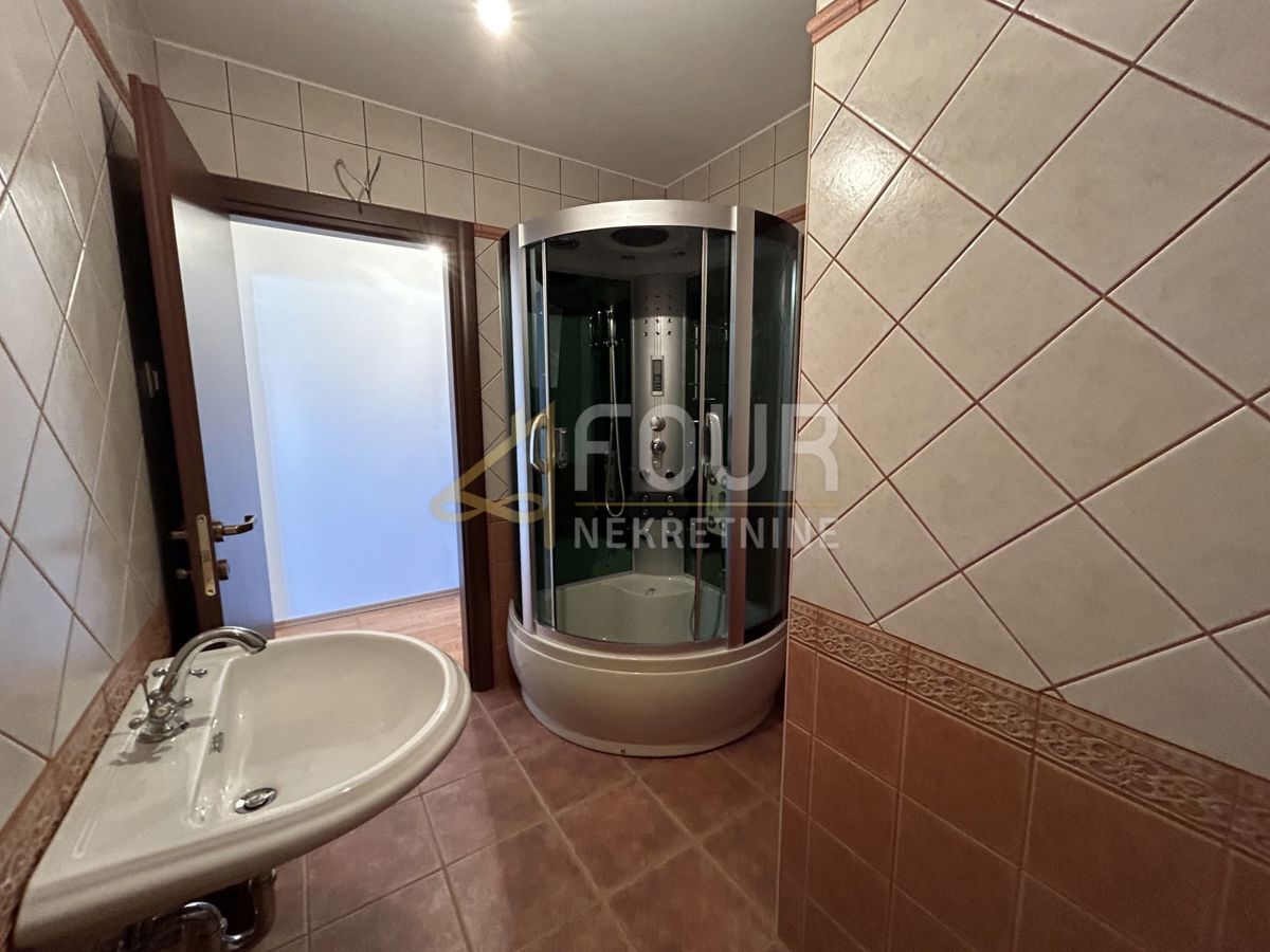 Hiša Soline, Dobrinj, 230m2