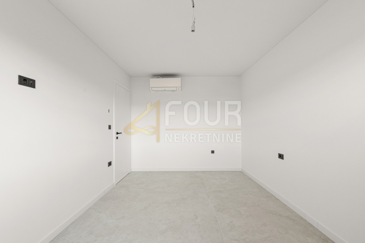 Stanovanje Poreč, 153,35m2