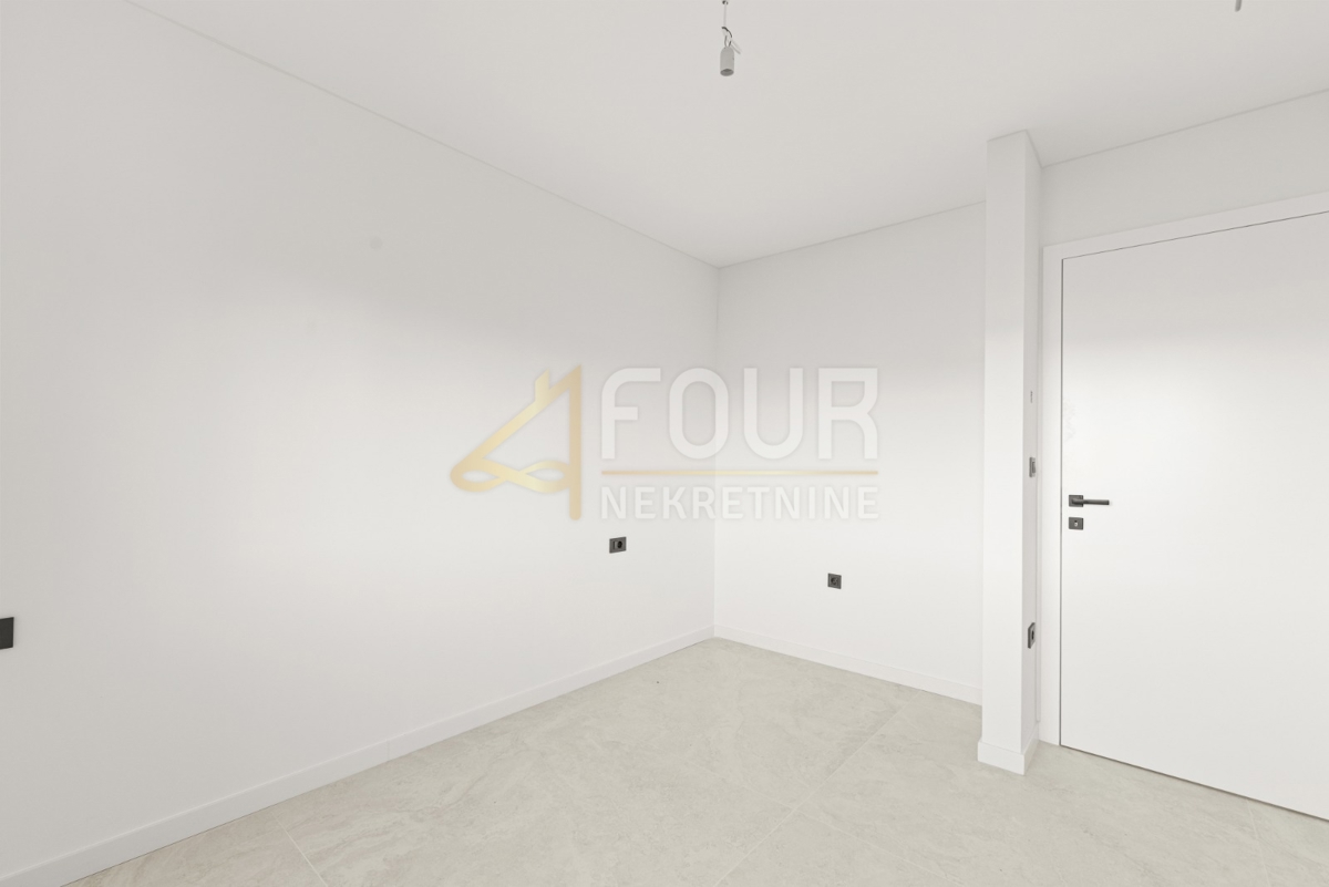 Stanovanje Poreč, 153,35m2