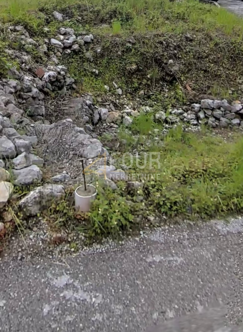 Zemljišče Matulji, 63m2