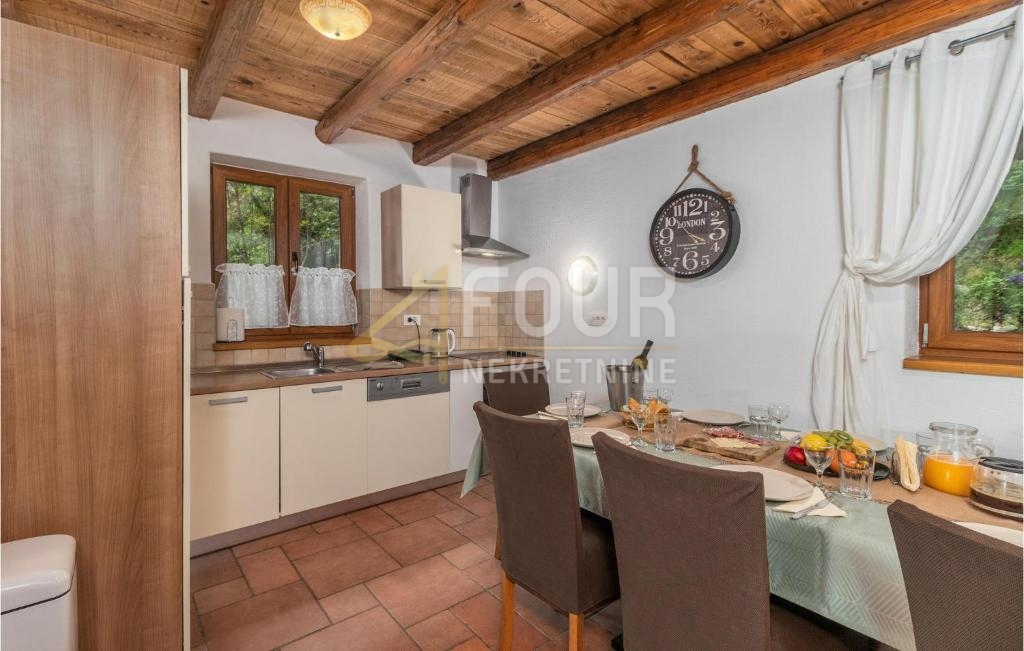 Hiša Grižane-Belgrad, Vinodolska Općina, 160m2