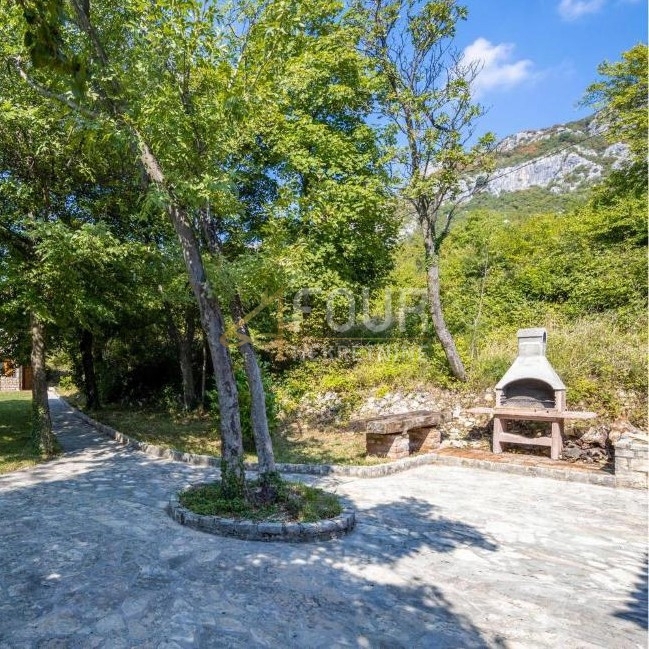 Hiša Grižane-Belgrad, Vinodolska Općina, 160m2