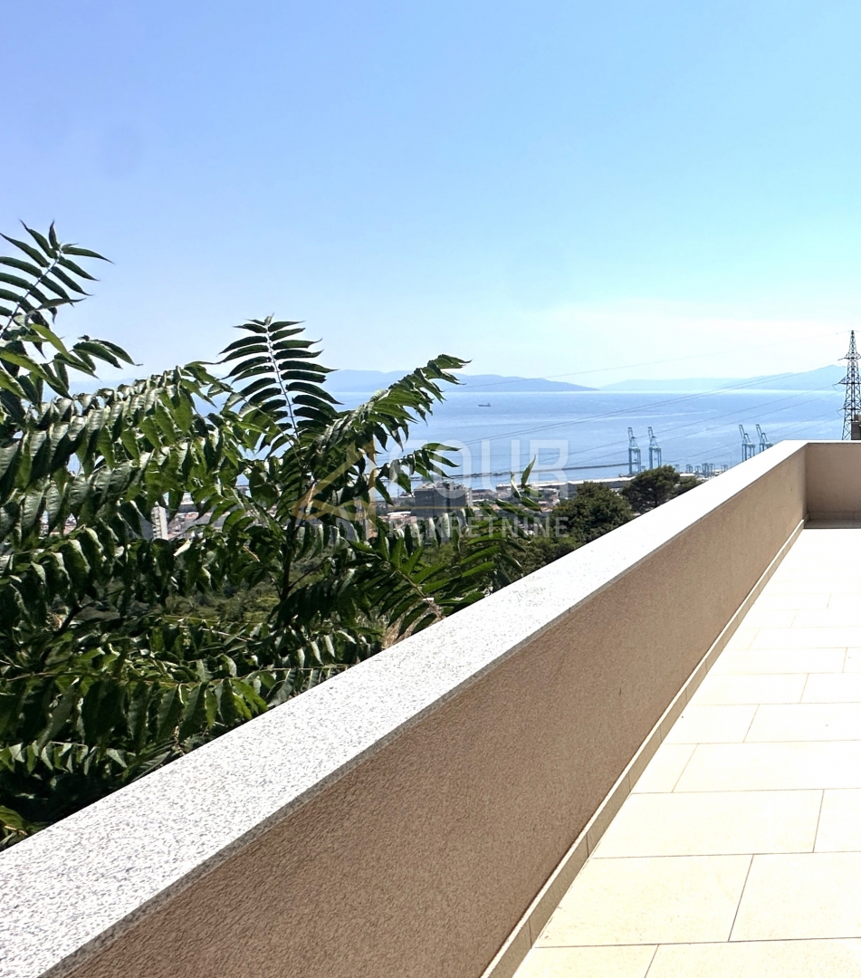Hiša Drenova, Rijeka, 292m2