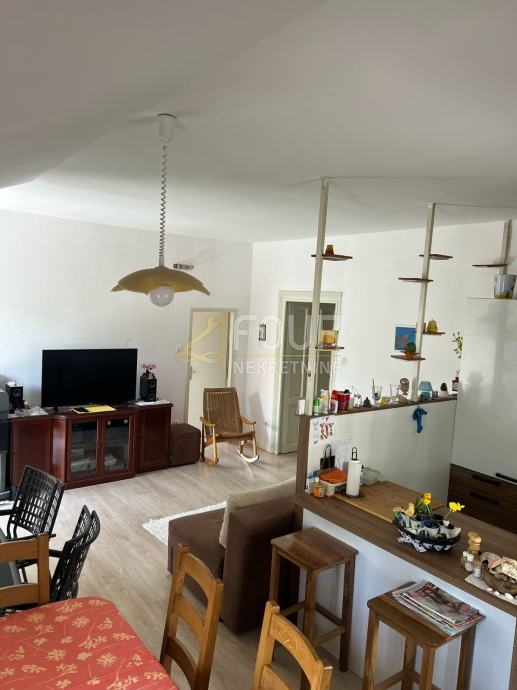 Stanovanje Novi Vinodolski, 81,89m2