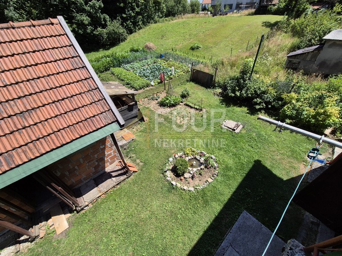 Hiša Ravna Gora, 150m2