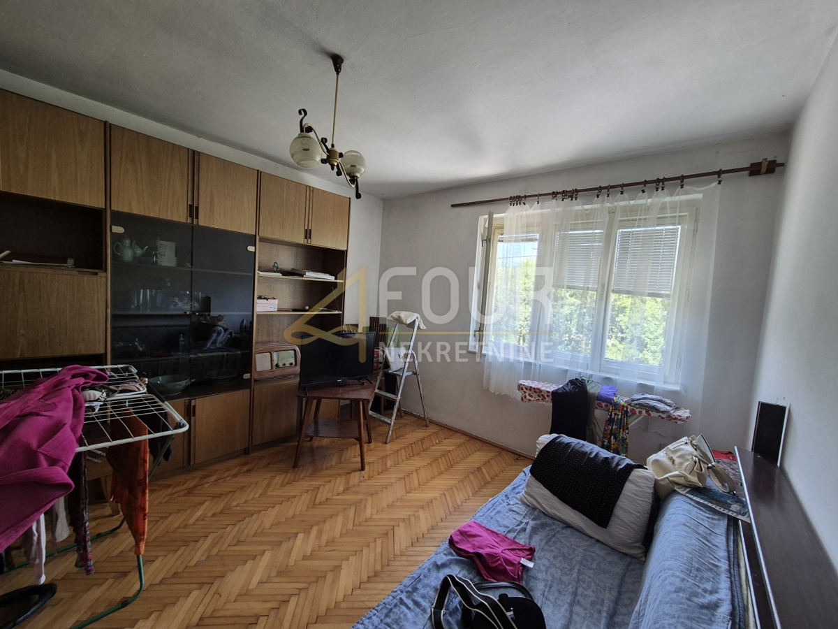 Hiša Ravna Gora, 150m2