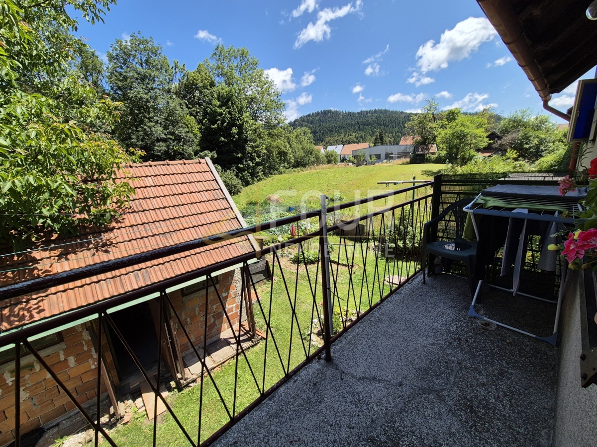 Hiša Ravna Gora, 150m2
