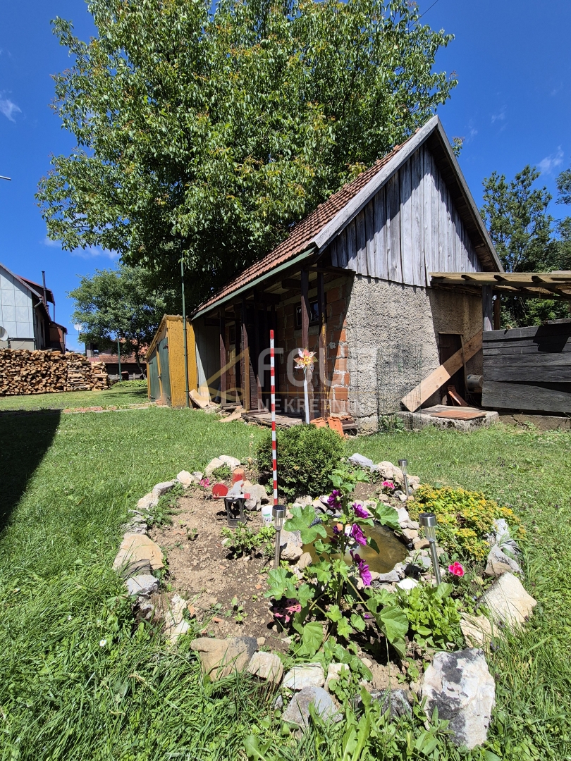 Hiša Ravna Gora, 150m2